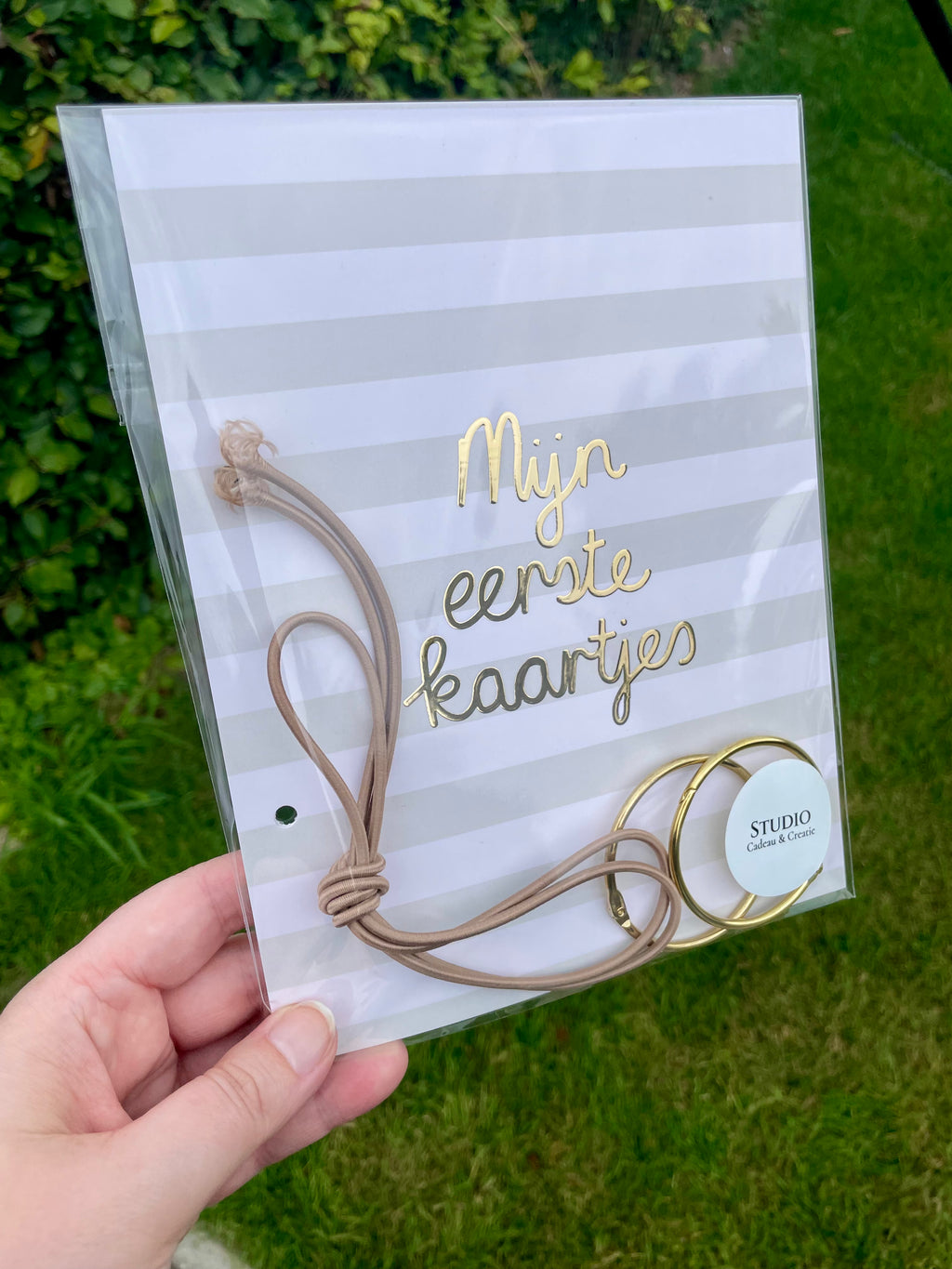 Bewaarbundel 'Mijn eerste kaartjes' - Subtiel grijsgroene streepjes